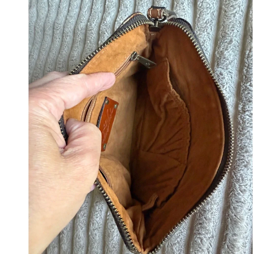 Patricia Nash Cassini Leather Wristlet Clutch Signature Map Print Brown